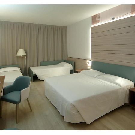 Hotel Victoria Vicenza Bagian luar foto