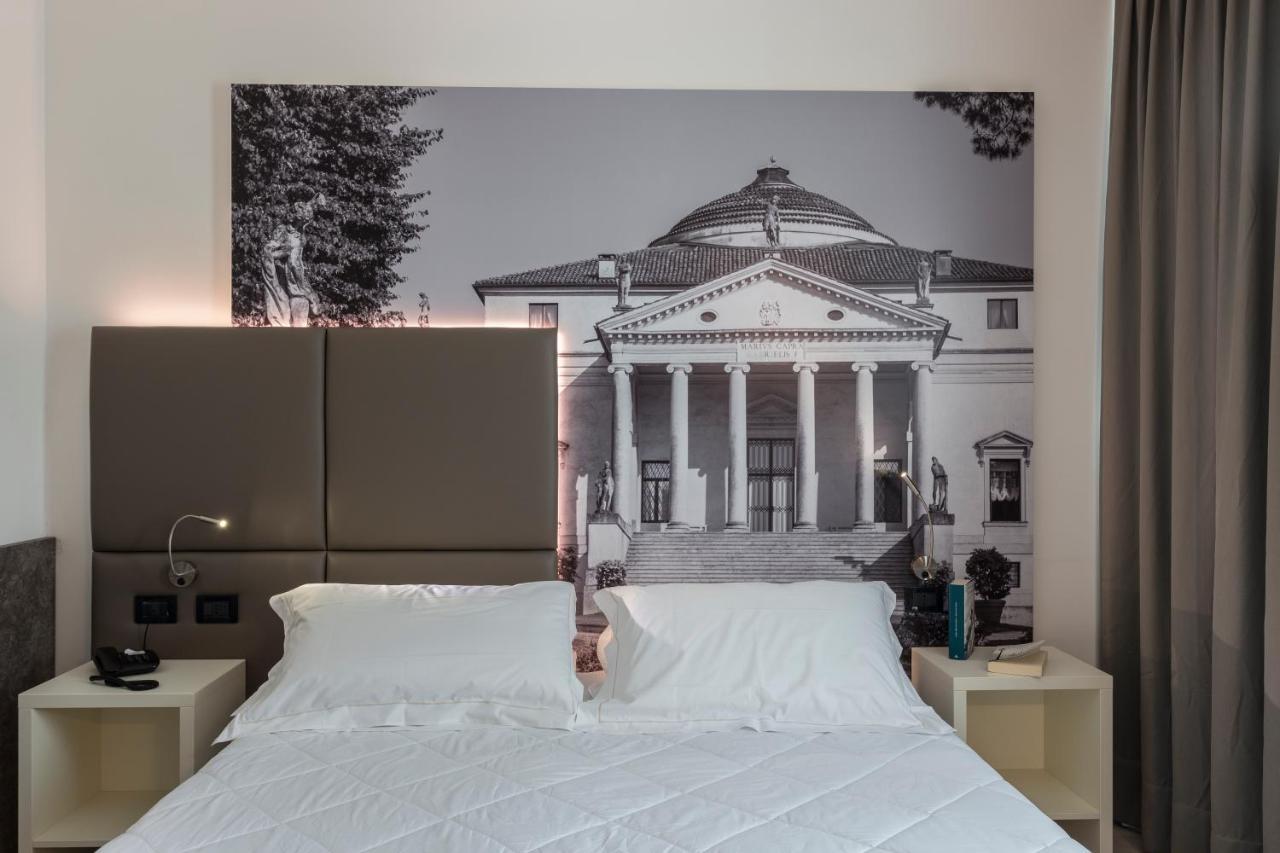 Hotel Victoria Vicenza Bagian luar foto